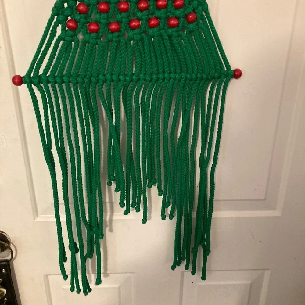 Vintage Macrame Christmas Tree Wall Hanging Beaded Green‎ Red 16 x 35